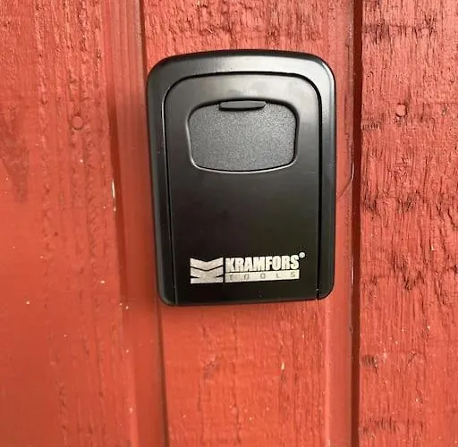 Viihtyisae Itsepalvelumajoitus, Tilava Saunallinen Yksioe * Ylihärmä